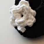 Baby Gift - Black And White Hat And Booties With..
